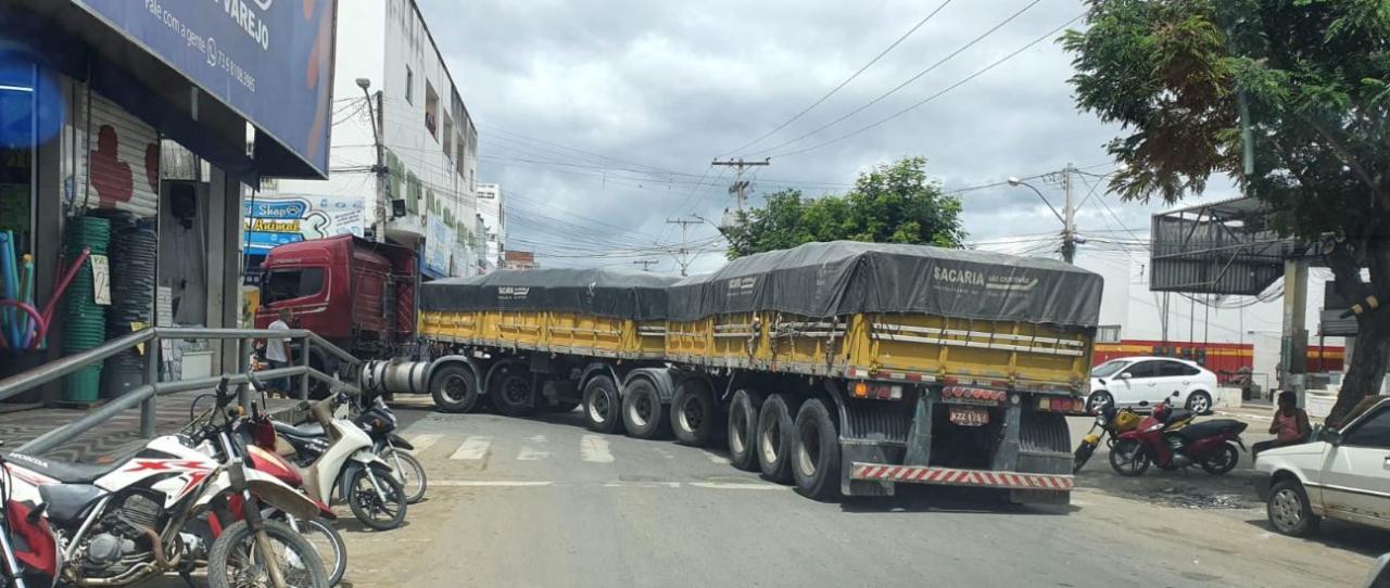 Distorções na Zona Azul de Jequié