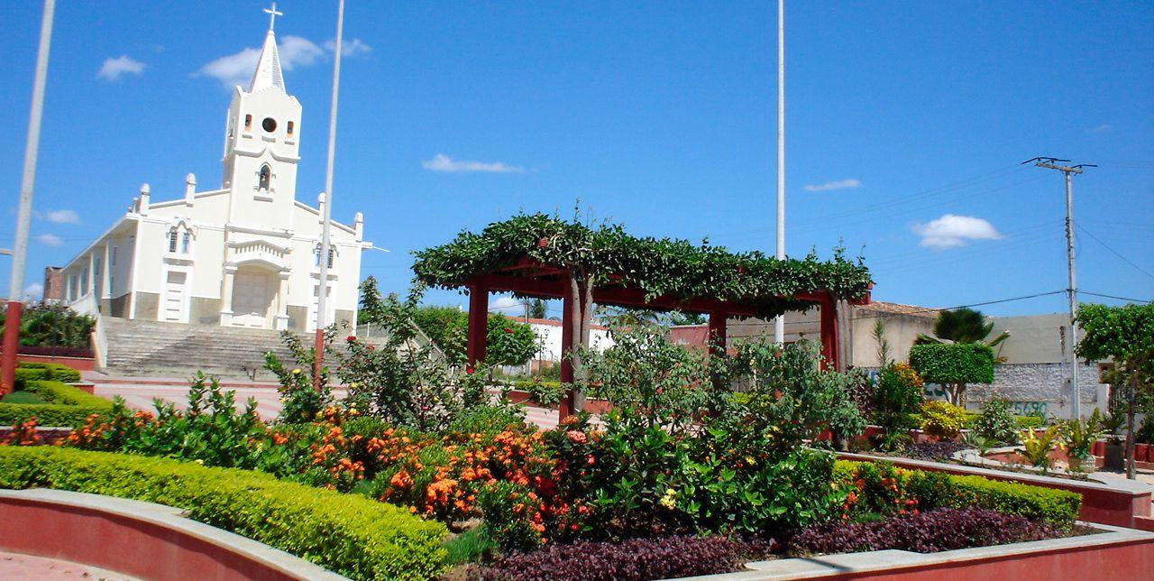 Adustina vai ter que realizar concurso público após acordo com MP