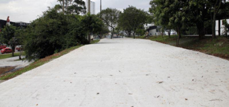 As praças de cimento e suas possíveis consequências
