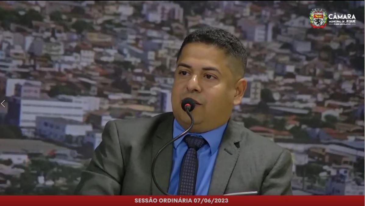 Presidente da Câmara diz ex-secretário de Cultura foi desrespeitoso