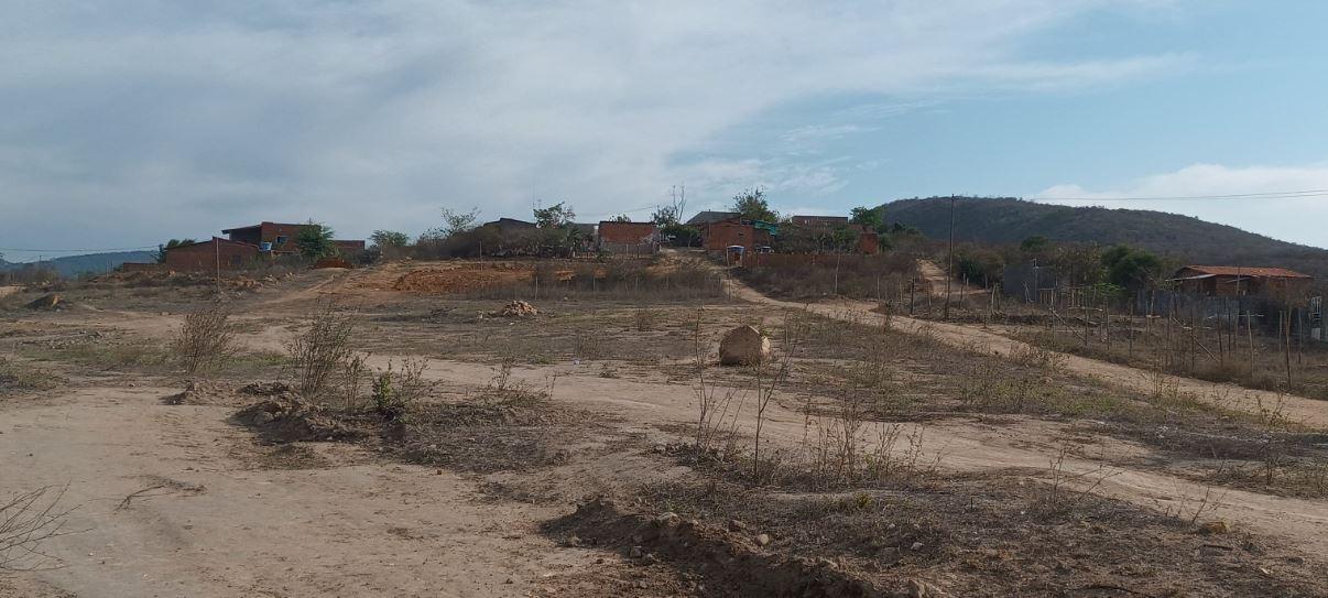 Moradores do Condomínio San David estão sem água potável