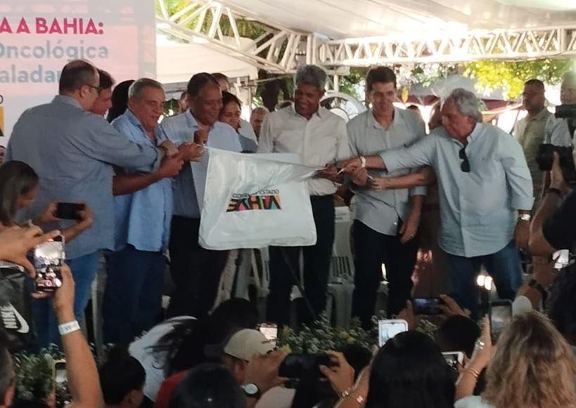 Em Jequié, Governador Jeronimo Rodrigues entrega UNACON