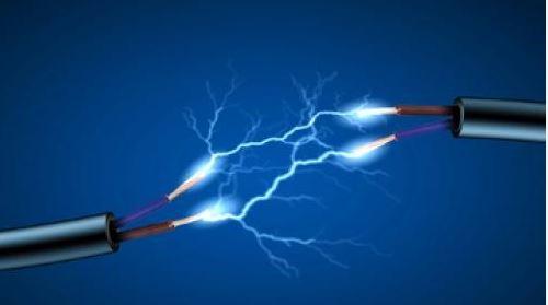 Família da estudante que recebeu descarga elétrica ainda espera por providências