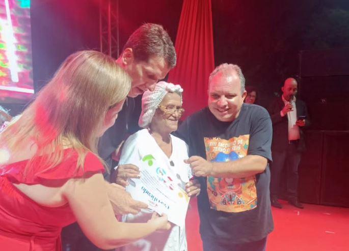 Prefeitura premia personagens da cultura local mesmo sem divulgação oficial dos selecionados