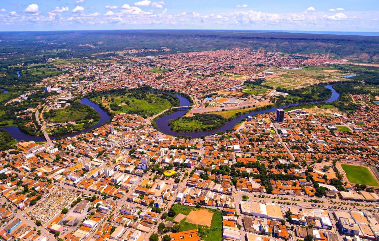 Barreiras: MP vê 'perigo de dano ao patrimônio público' por conta de dívida do município
