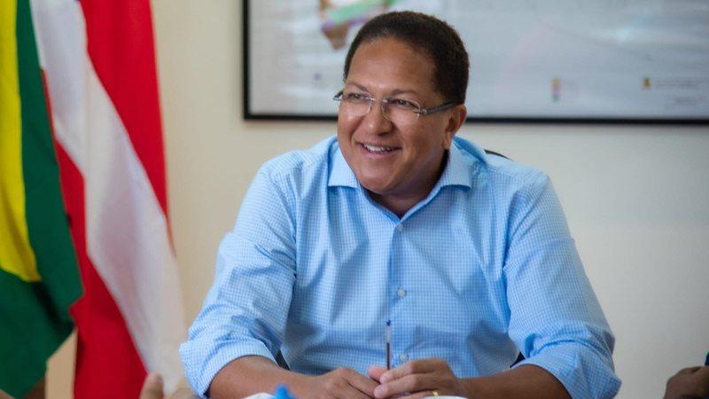 Prefeito de Itabuna ganha força para assumir presidência da UPB
