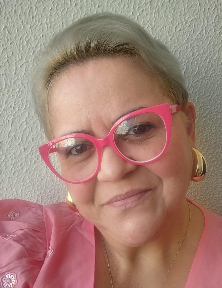 Professora Rita Bittencourt realizará o lançamento de 4 livros em Jequié