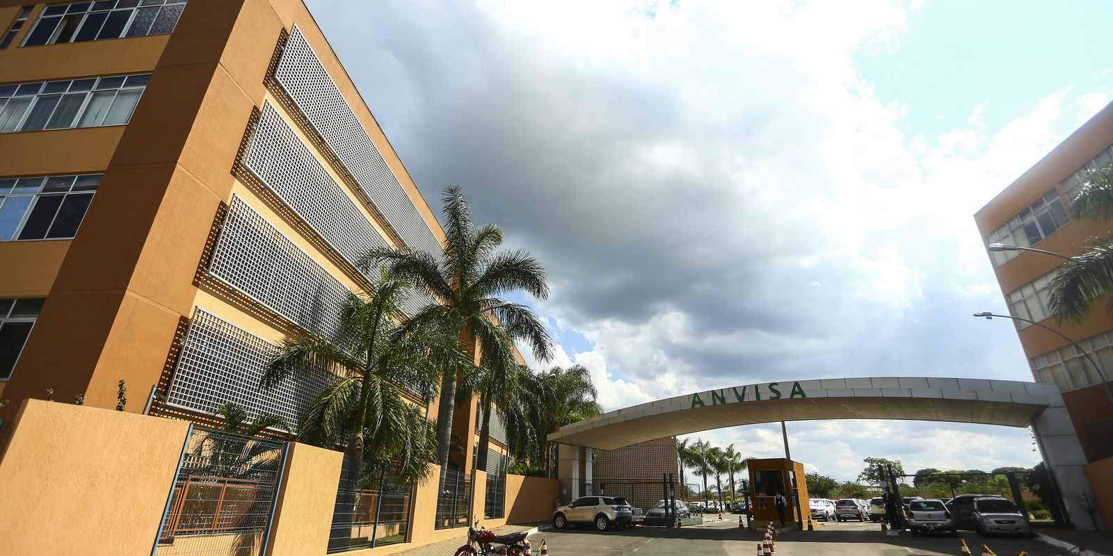Anvisa determina apreensão de lote falsificado de toxina botulínica