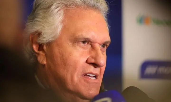 Caiado é internado em SP para tratar uma faringite aguda