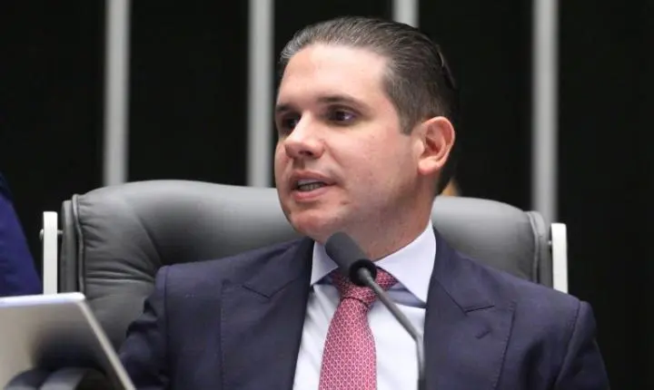 Congresso promulga o fim da escala 6x1 e aposentadoria especial para agentes de saúde