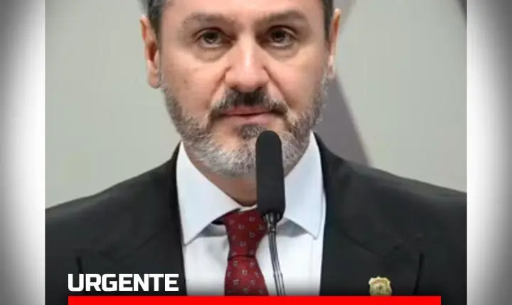 DINO DETERMINA REINTEGRAÇÃO  DE DIRETOR-GERAL DA PF,  ANDREI RODRIGUES.