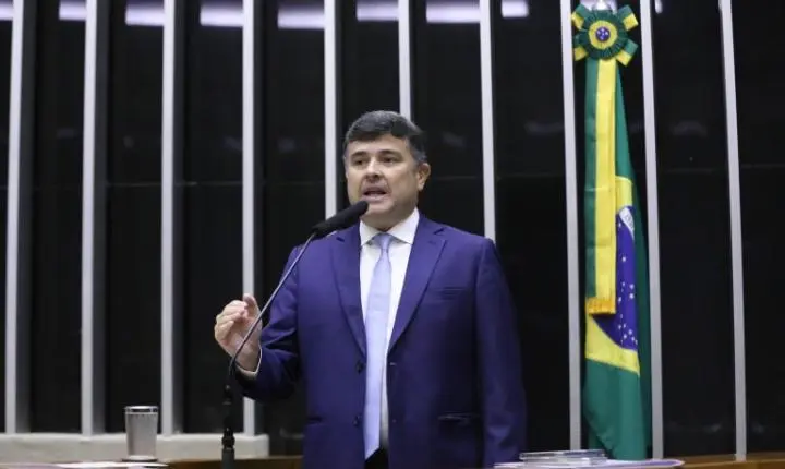Projeto torna obrigatória presença de técnico de enfermagem em escolas de tempo integral