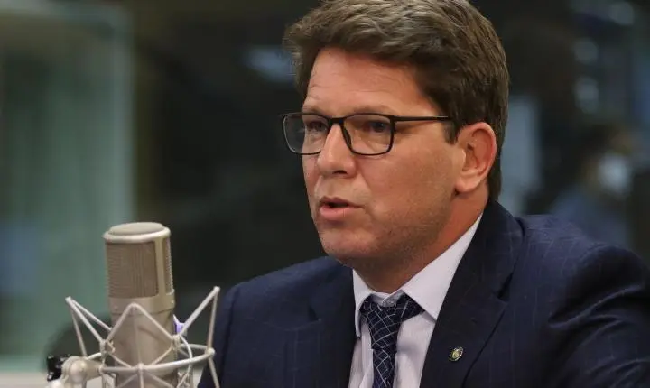STF apura emenda parlamentar para produtora de filme sobre Bolsonaro