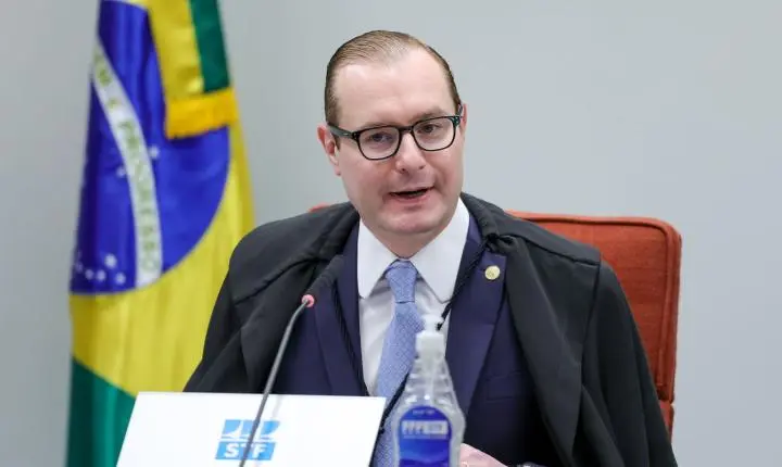 Zanin decide que STF vai julgar caso de venda de sentenças no STJ